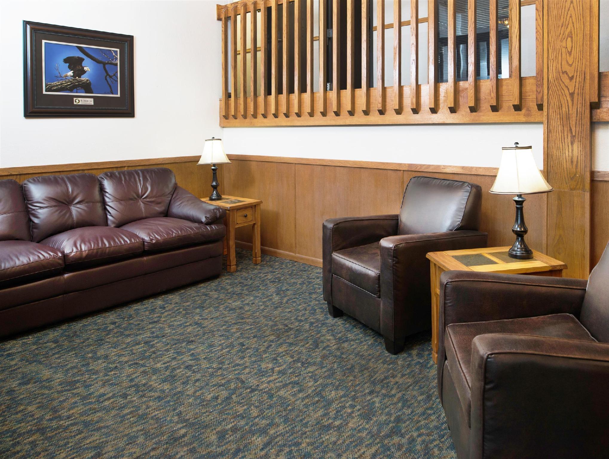 Super 8 By Wyndham Lincoln North Hotel Buitenkant foto