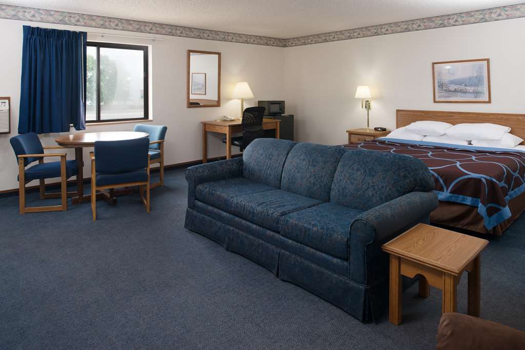 Super 8 By Wyndham Lincoln North Hotel Kamer foto