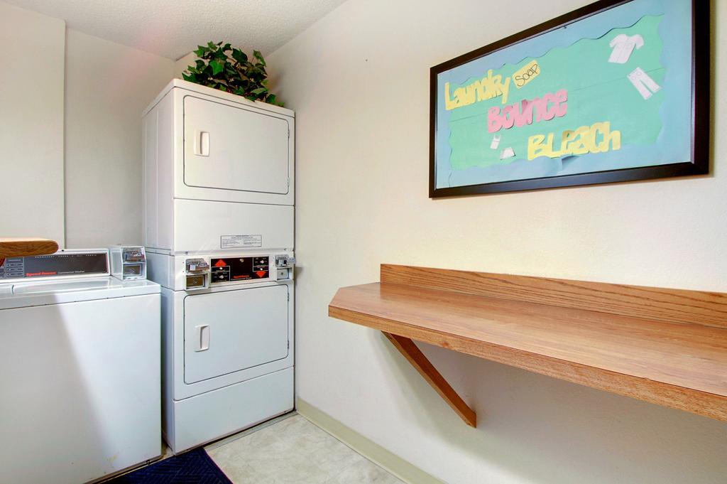 Super 8 By Wyndham Lincoln North Hotel Interieur foto